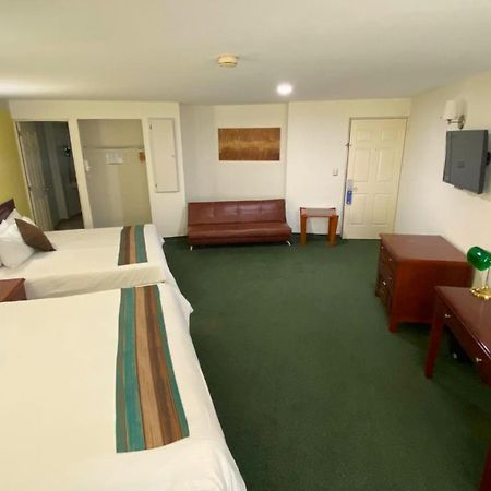 Hotel Enterprise Inn Poliforum レオン エクステリア 写真